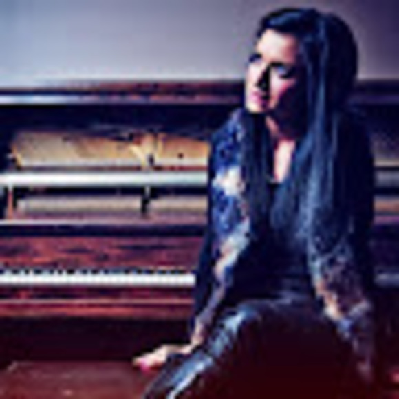 Meet your Posher, Rachel - Picture 1 of 1